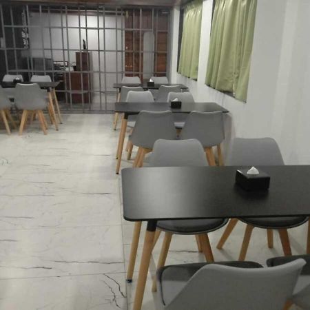 Sharman Suites Pune Exterior photo