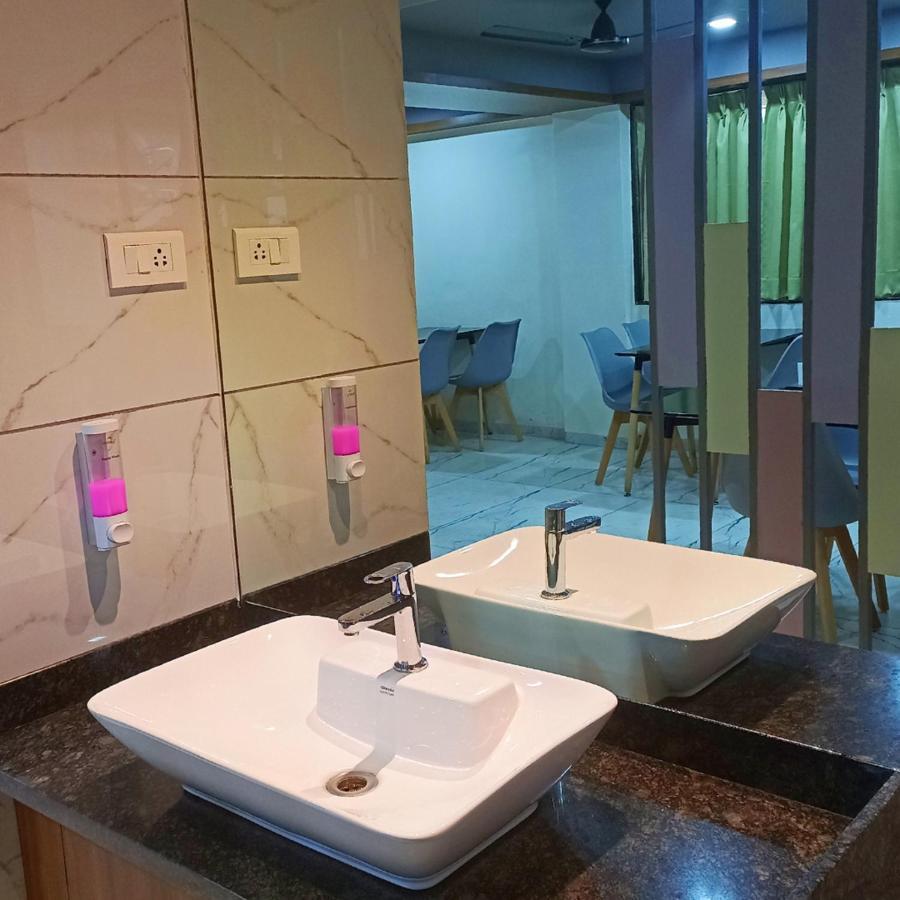 Sharman Suites Pune Exterior photo